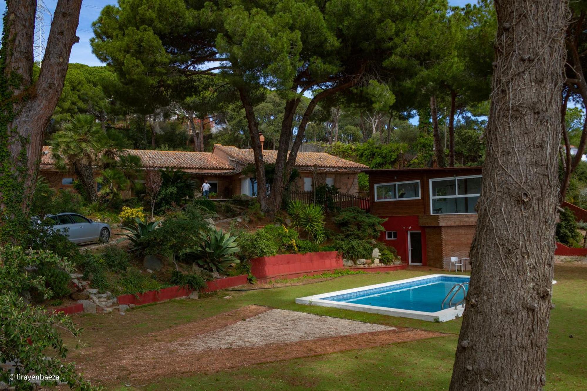 Villa Maresme & Villa Rosa Mataro Exterior photo
